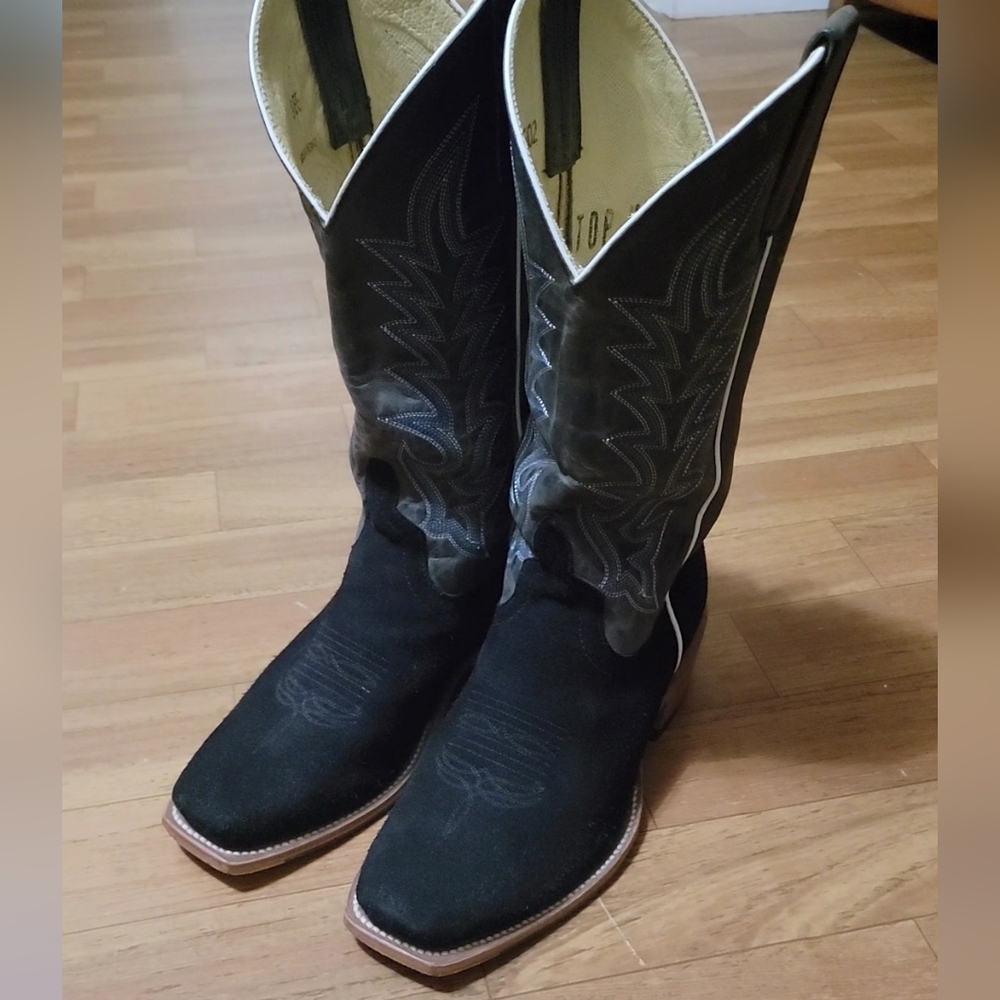 Mens Black Roughout Boots 8EE